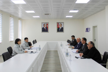 Beynəlxalq şirkətin nümayəndələri AzMİ-nin laboratoriyaları ilə tanış olublar