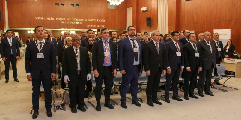 AzMİ nümayəndələri “MacroFrontiers 2025” Beynəlxalq Elmi Konfransında iştirak ediblər