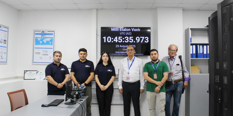 AZAL mütəxəssisləri AzMİ-nin Vaxt, tezlik və mikrodalğa ölçmələri laboratoriyası ilə tanış olublar