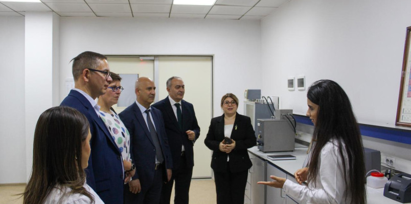 AzMİ-də Finlandiya Ətraf Mühit Mərkəzinin nümayəndələri ilə görüş keçirilib