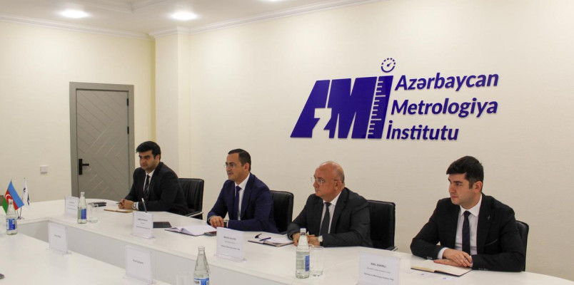 “Caspian Energy Club”ın nümayəndələri AzMİ-nin laboratoriyaları ilə tanış olublar