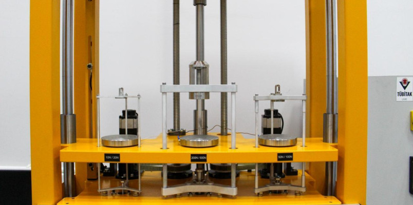 AzMİ-nin Qüvvə ölçmələri laboratoriyasında yeni kalibrlənmə imkanları yaradılıb