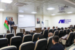 AzMİ-də "Şəhərsalma və Memarlıq İli" çərçivəsində seminar keçirilib
