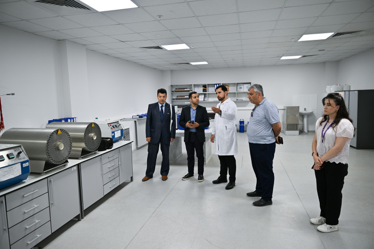 Media nümayəndələri üçün maarifləndirici təlim və mediatur